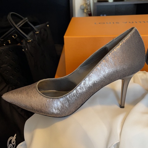 White House Black Market. Excellent condition! - Picture 6 of 8